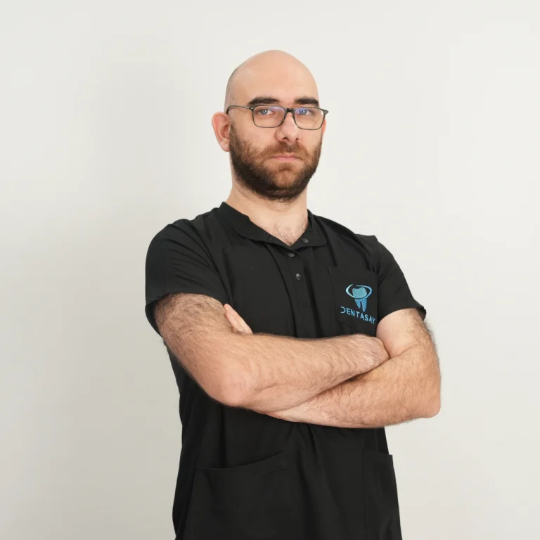 Dt. Ensar Kaan Gümüş